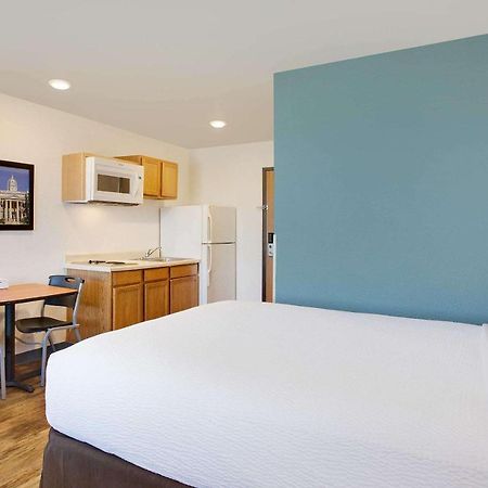 Woodspring Suites Charlotte Shelby Exterior foto